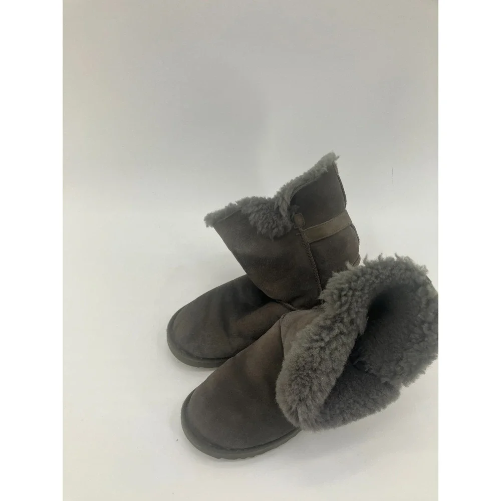 UGG Nash 1012446 Winter Boots Womens‎ US 9 Gray Round Toe Sheepskin Lined Cozy
